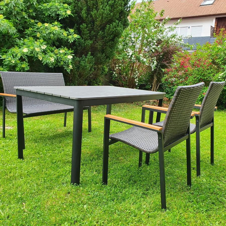Alte Backstube - Ferienwohnung Huettenstube Und Ferienzimmer Auszeit Erkenbrechtsweiler Eksteriør bilde